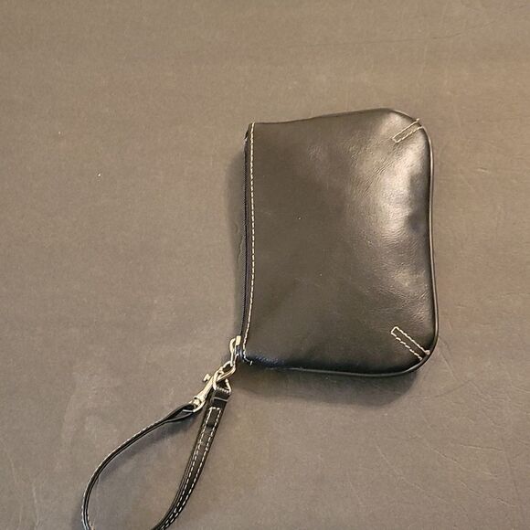 BLACK LEATHER WOMEN"S WHISTLE WALLET - Picture 12 of 14